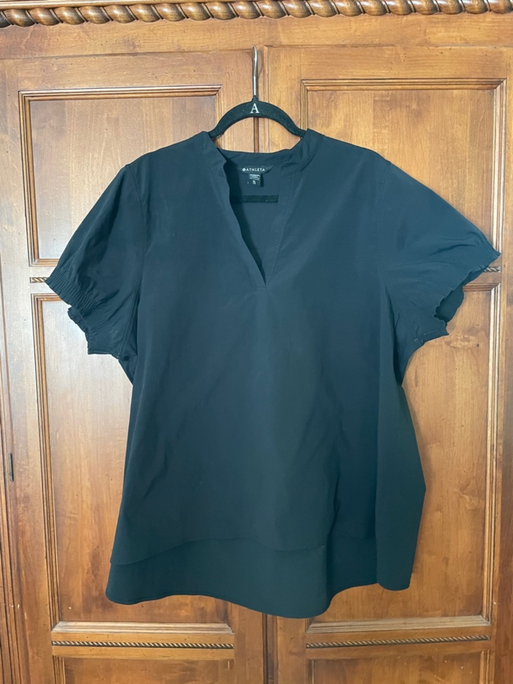 Athleta Poplin Tee, Levitate Shirt XL, excellent used condition